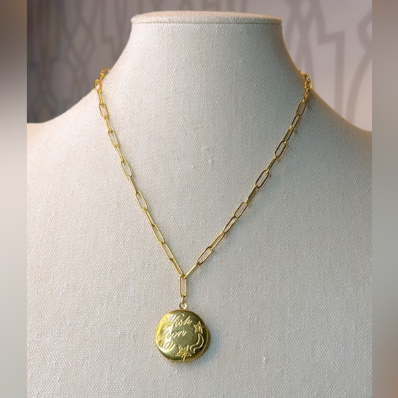 LARGE “Wish upon a star” locket charm on 18kt gold plated 18” paperclip chain 💫 - Picture 5 of 6